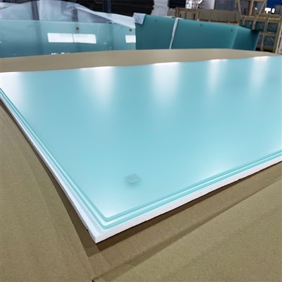 شیشه سخت یخ زده